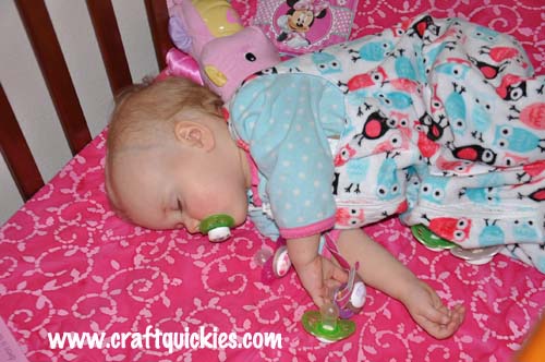 Free baby sleep sack pattern - simple to make with cuddle fabric!