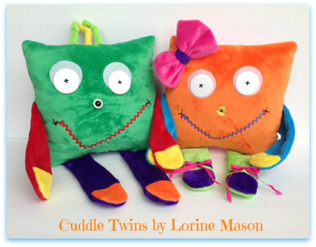 Cuddle-Twins-Pillows-Final