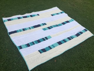 Daydream Drifter Free Quilt Pattern b y Libby Dibby in Embrace double gauze