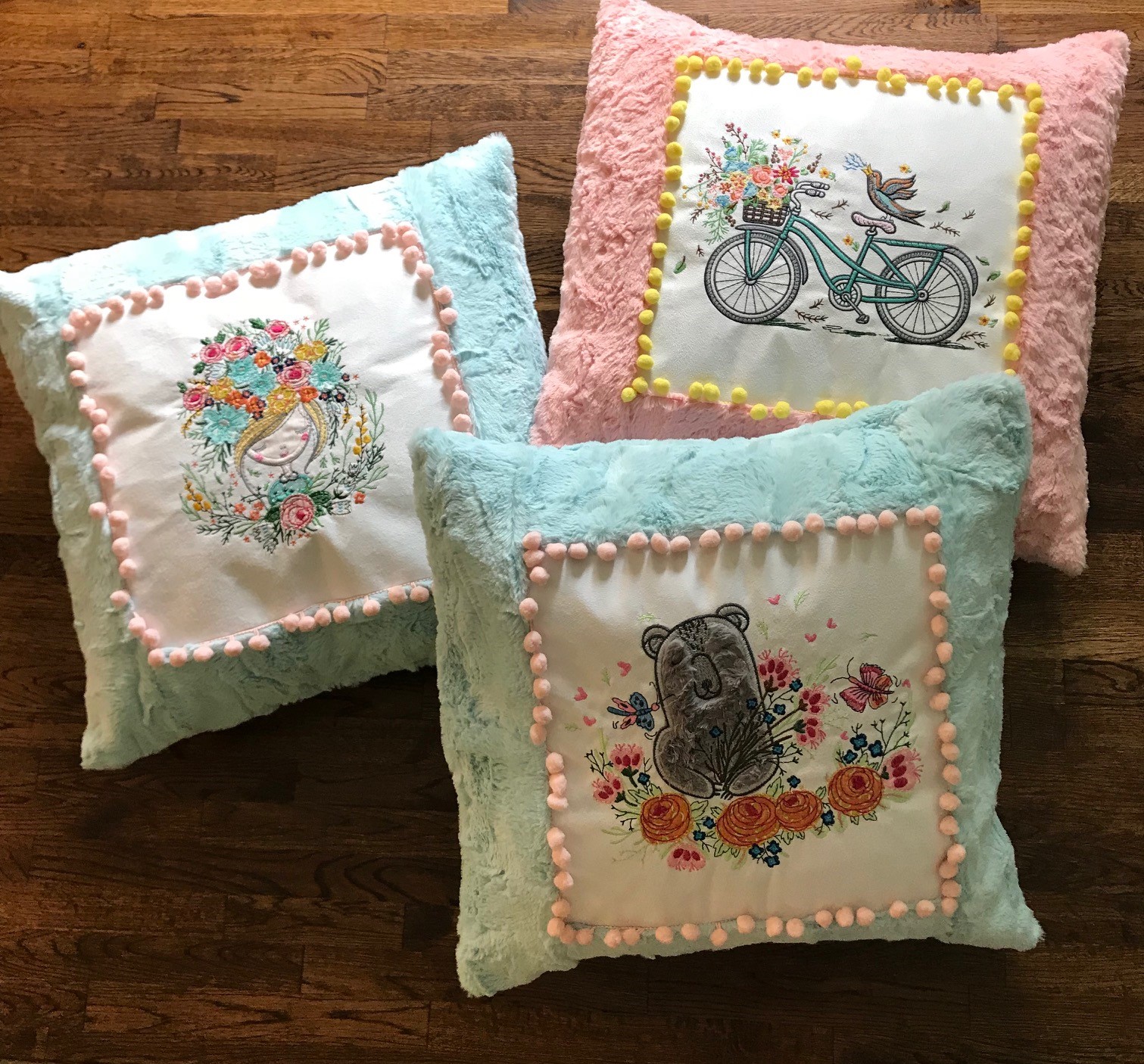 Pretty Luxe Cuddle Frame Pillows with machine embroidery by Anita Goodesign