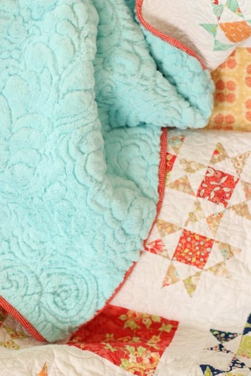 Quilt Story Cuddle quilt with Luxe Cuddle Velvet Saltwater - oh so soft