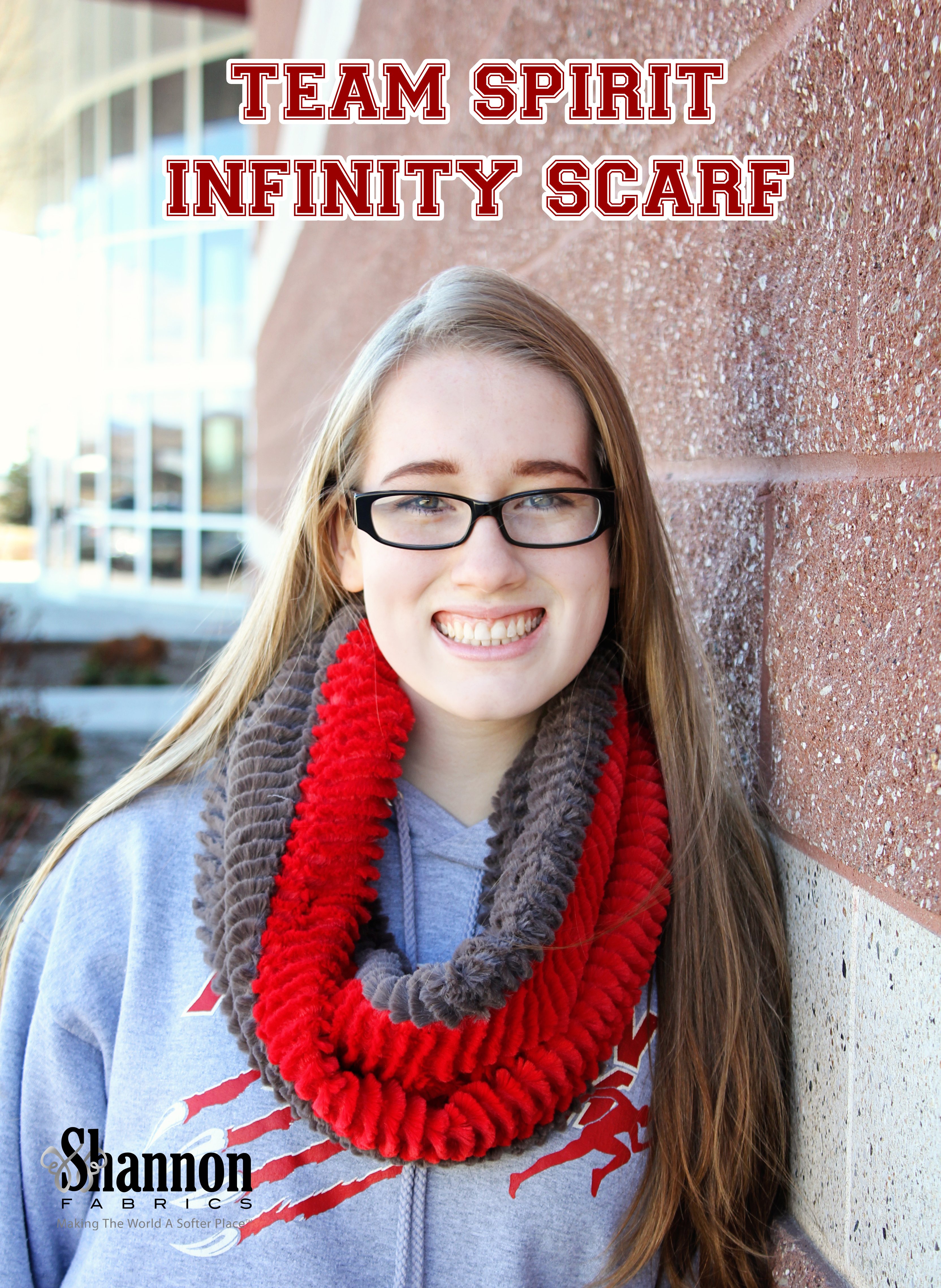 Team Spirit Cuddle Infinity Scarf Free Sewing Pattern