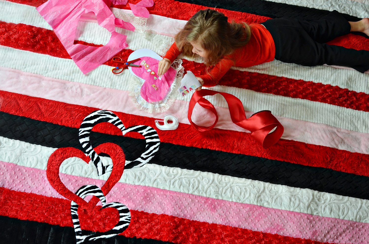 Valentine Hearts Cuddle Quilt