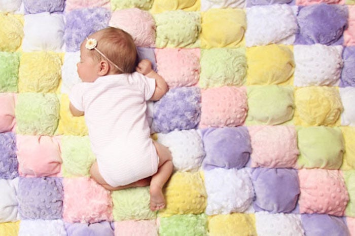 Minky Plush Fabric Puff (Rag) Quilt Tutorial 