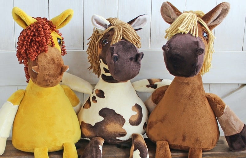 How to Sew a Horse Stuffed Animal (Nutty Nag Plush Horse Doll) with Pattern  & Video Tutorial